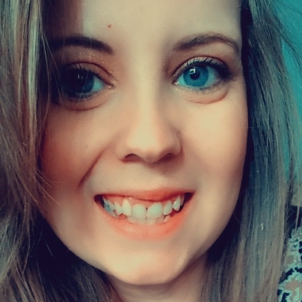 Meet your Posher, Candance